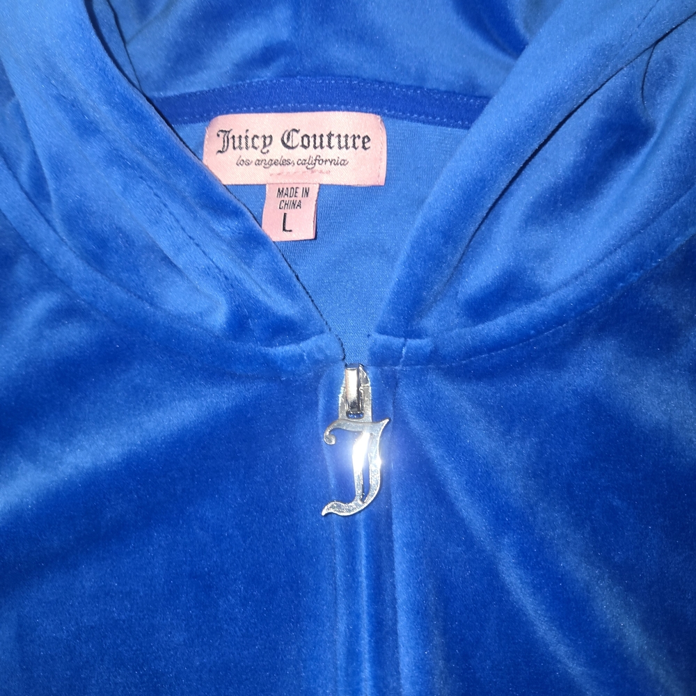 Juicy Couture Blue Velour Tracksuit - Picture 6 of 7